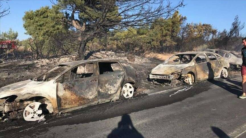 Seferihisar’da yaklaşık 50 araç yandı
