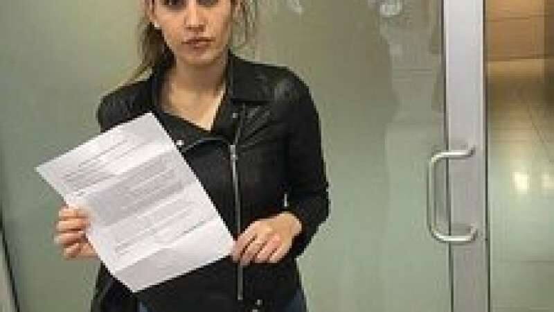 adliyede provokatör gazeteci Dilek Yaman Demir