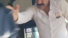Belediye Otobüs Şöförünün maaşına zam geldiğini duyması
