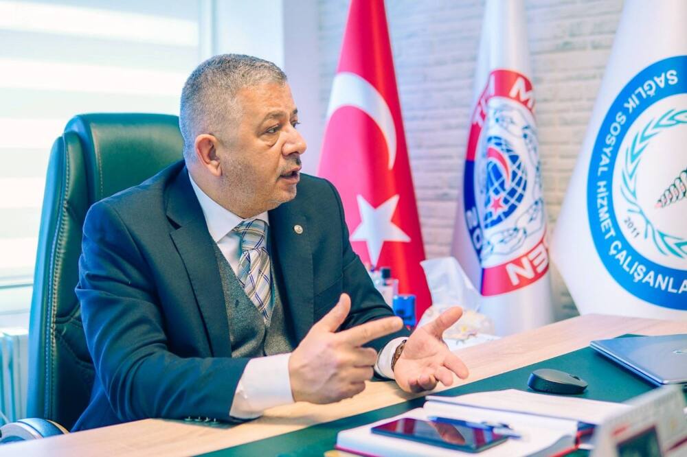 Değerli metallerde karışık seyir