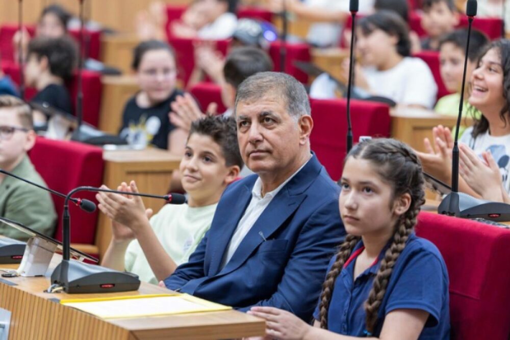 İzmir Çocuk Meclisi için başvurular sürüyor