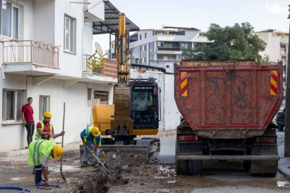 Kınık’ta 135 kilometrelik içme suyu şebekesi yenileniyor