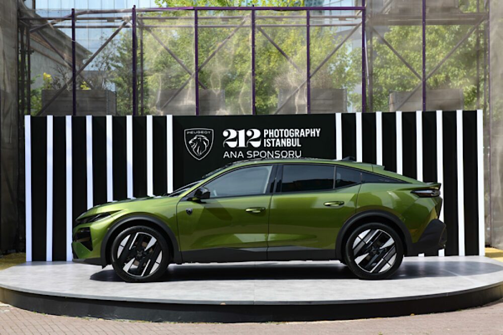 PEUGEOT, 212 Photography Istanbul kapsamında farklı projelerle sanatseverlerle buluşuyor
