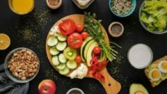 Ergenlik döneminde beslenmeye dikkat: Bu 4 eksiklik gelişimi etkileyebilir