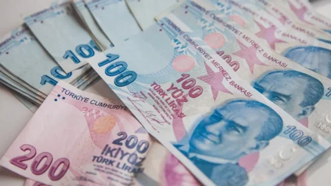 Emekli zammı 2027 hesabı değişti: Ocak ayında kim ne kadar maaş alacak?