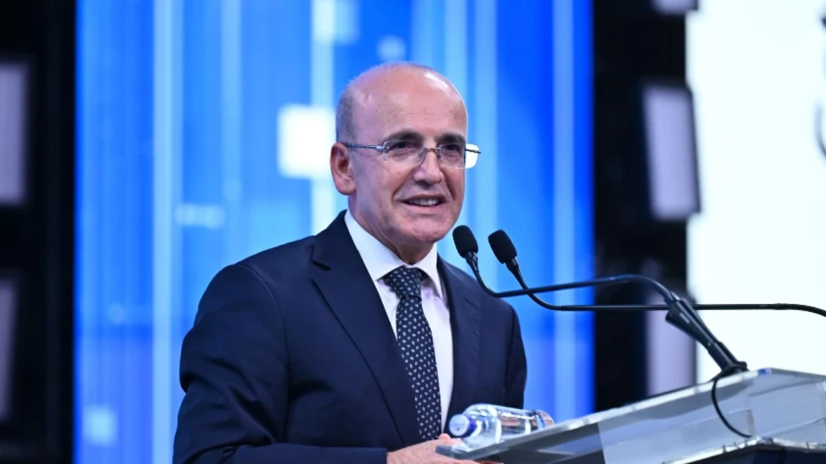 Bakan Şimşek: Hizmet ihracatında k&uuml;resel konumumuzu g&uuml;&ccedil;lendireceğiz