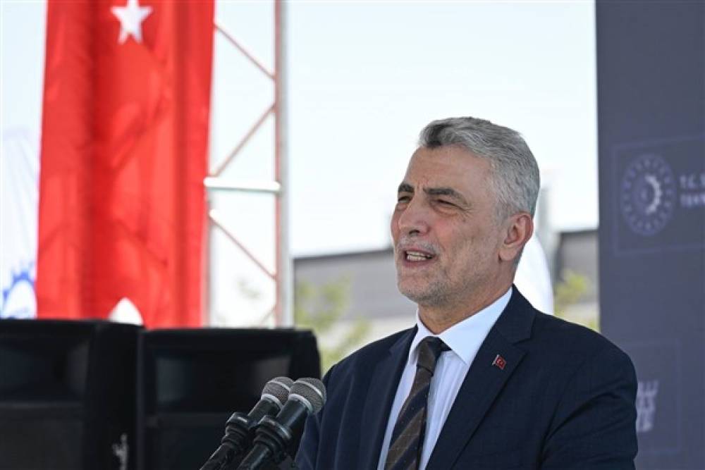 Bolat, Arhavi&rsquo;de ziyaretlerde bulundu