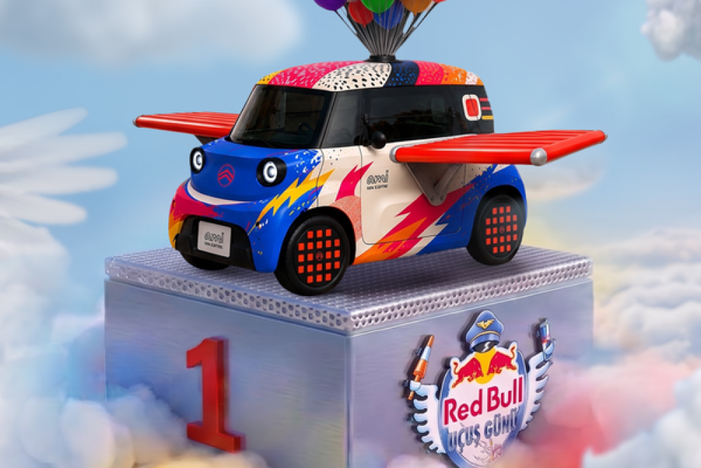 Citroen, Red Bull U&ccedil;uş G&uuml;n&uuml;'nde eğlenceyi g&ouml;ky&uuml;z&uuml;ne taşıyor