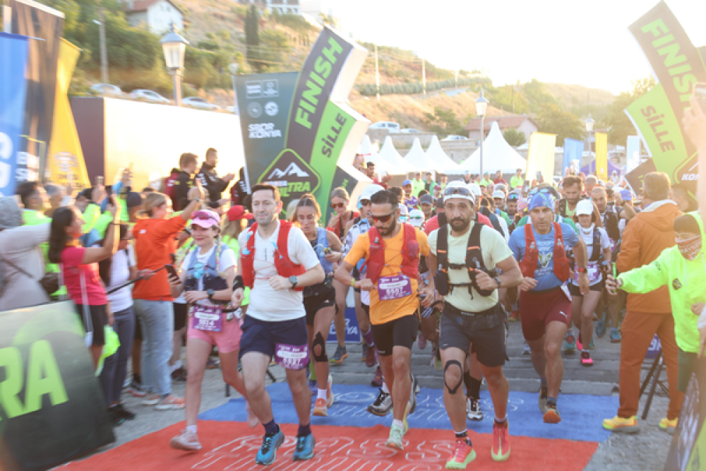 Konya Ultra Trail, 13 &uuml;lkeden 1.300 sporcuyu Sille'nin doğasında buluşturdu