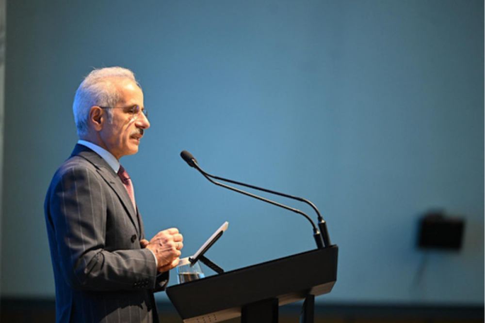 Uraloğlu: İstanbul Havalimanı g&uuml;nl&uuml;k yolcu sayısında T&uuml;rkiye ve Avrupa rekoru kırdı