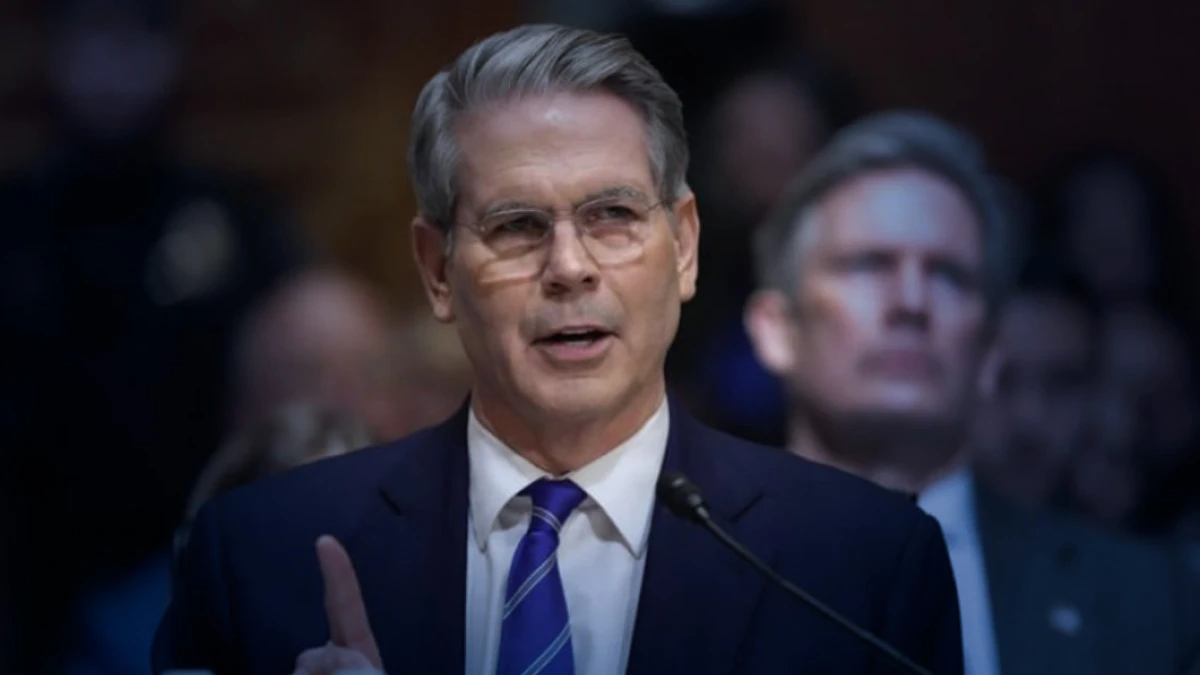 ABD Hazine Bakanı Bessent a&ccedil;ıkladı: Y&uuml;zde 15'lik k&uuml;resel g&uuml;mr&uuml;k vergisi bu hafta uygulanmaya başlanıyor