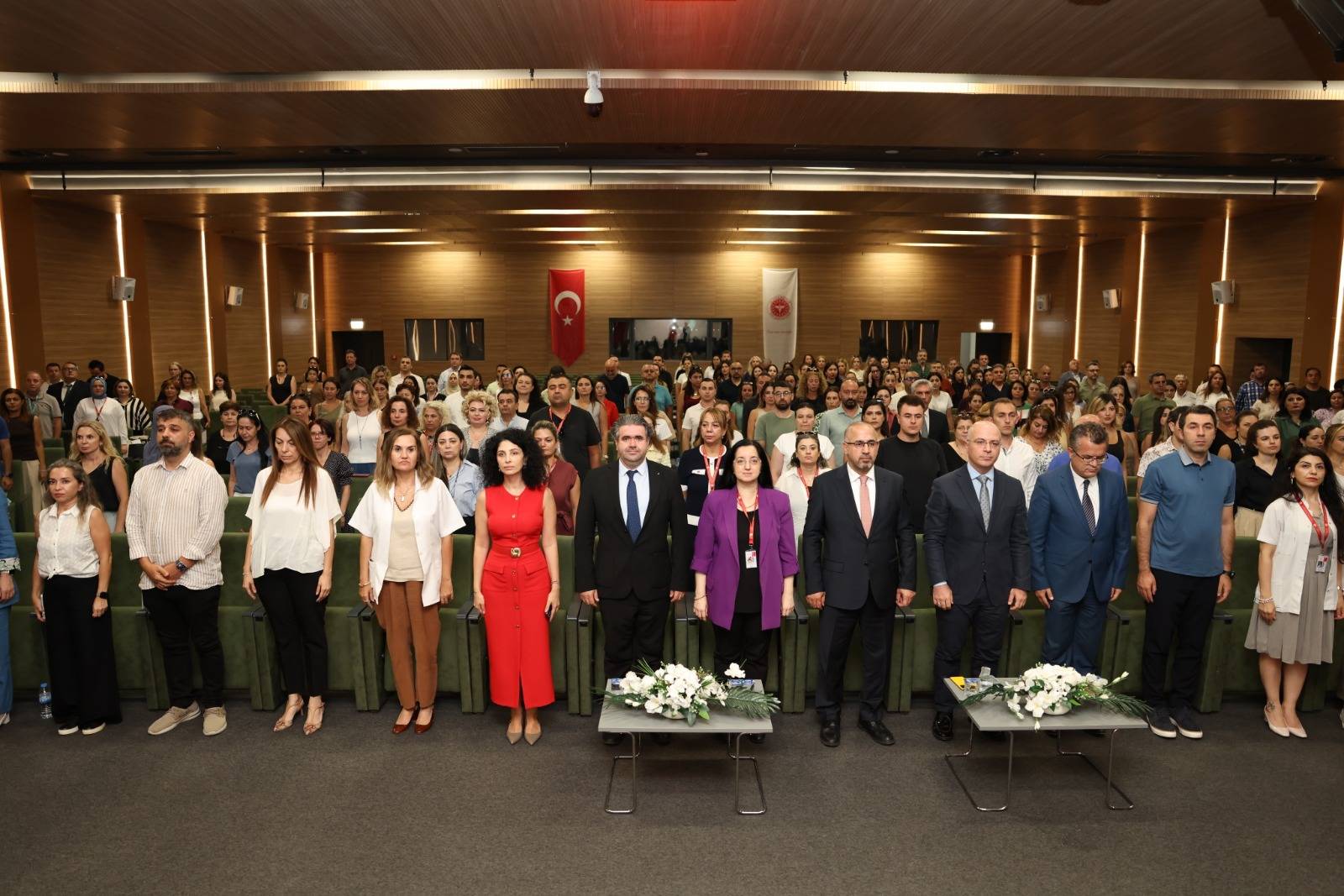 İzmir&rsquo;de Sağlıkta Kalite Hamlesi
