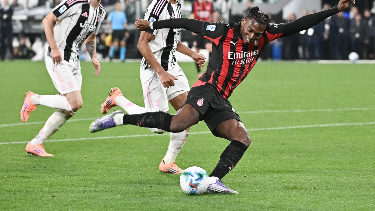 FIFA ara transfer d&ouml;neminin bilan&ccedil;osunu a&ccedil;ıkladı! Rekor kırıldı