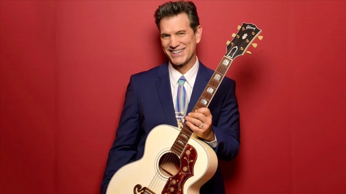 Chris Isaak, İstanbul, İzmir ve Ankara'da konser verecek