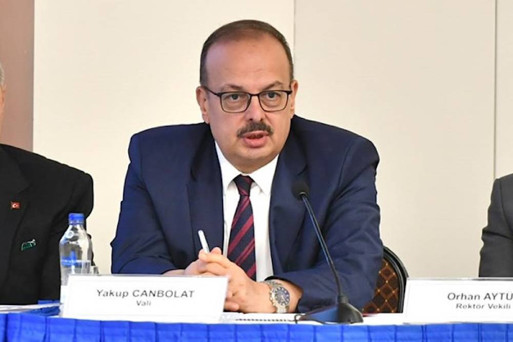  Canbolat, Etlik Şehir Hastanesi yerleşkesindeki projelere ilişkin sunum aldı