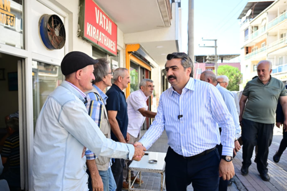 Başkan Yılmaz, &Ccedil;i&ccedil;ek Caddesi esnafını ziyaret etti