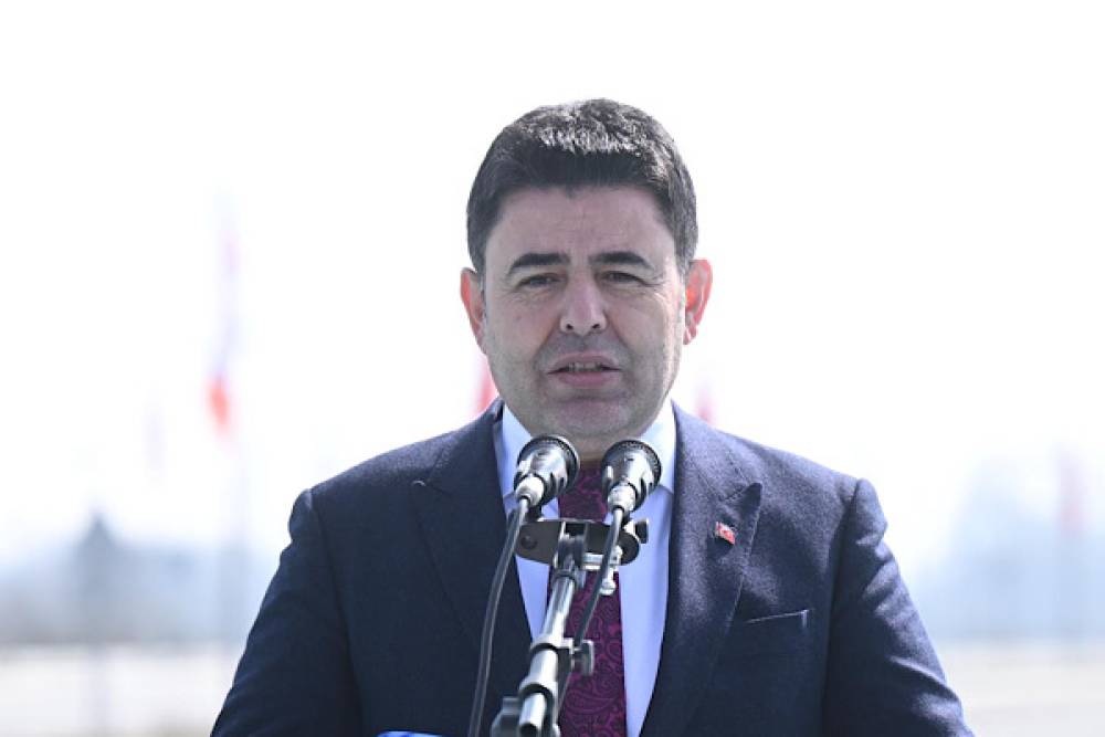 Boyraz, milletvekilleri ve yerel y&ouml;neticilerle g&ouml;r&uuml;şmeler ger&ccedil;ekleştirdi