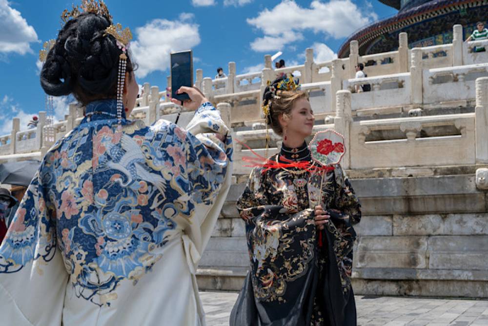 D&uuml;nyanın &Ccedil;in&rsquo;e olan turizm ilgisi rekor seviyeye ulaşıyor