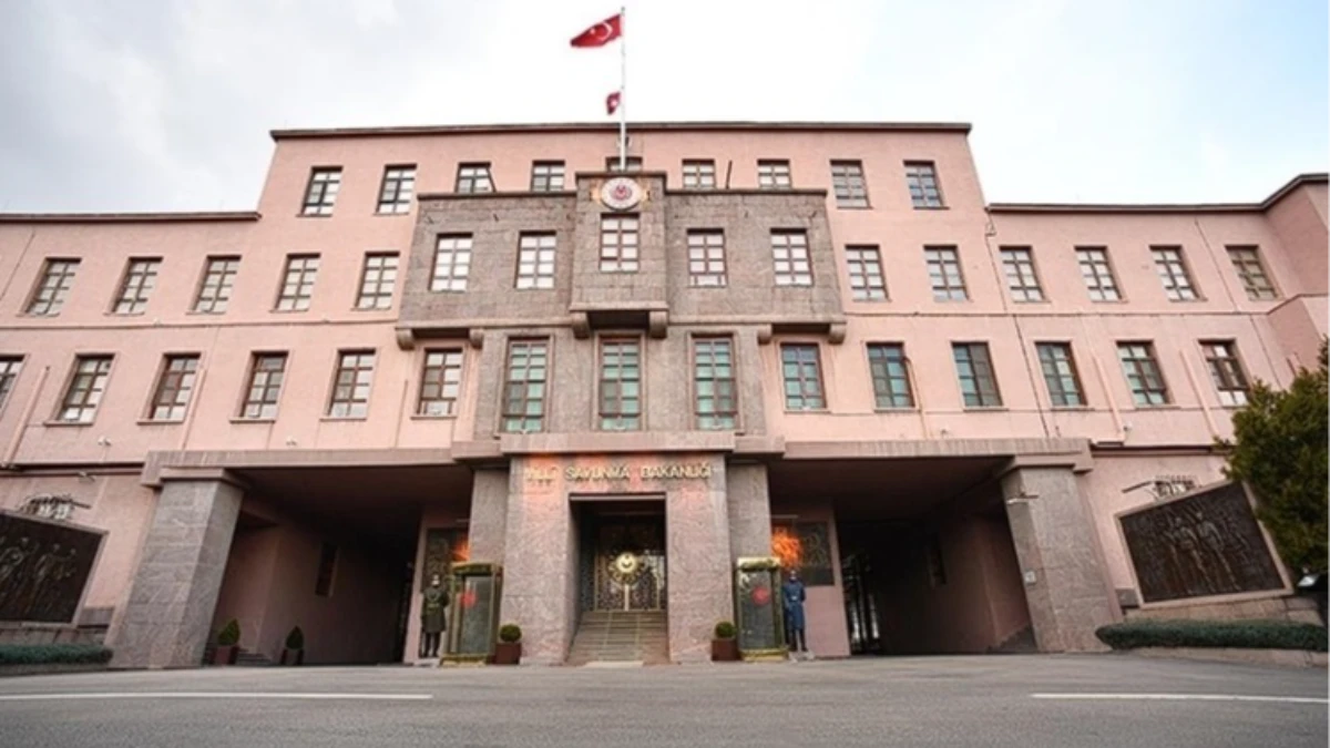 Doğu Akdeniz&rsquo;de yeni hamle: F-16&rsquo;lar KKTC&rsquo;ye konuşlanabilir