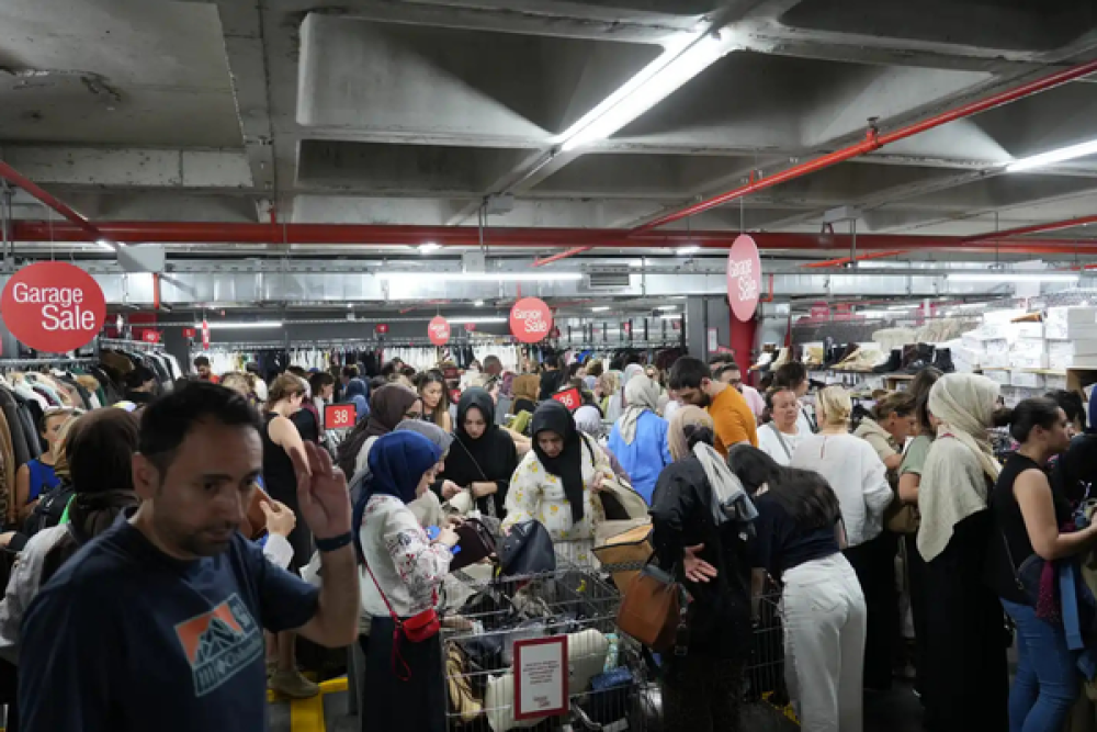 İstanbul'da 9 g&uuml;nl&uuml;k alışveriş maratonu başladı