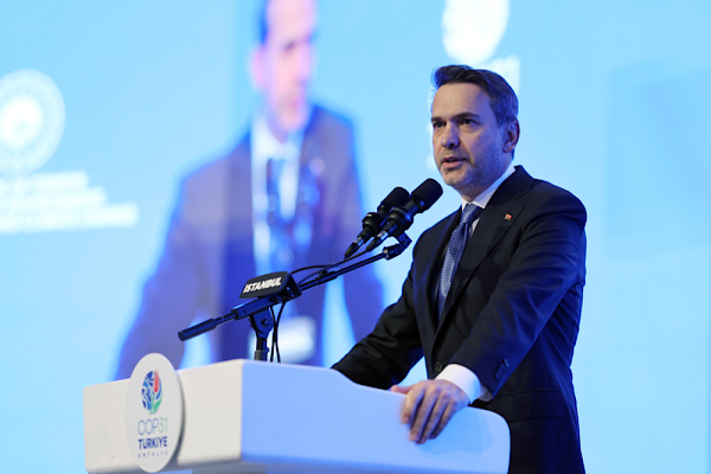 Bayraktar: T&uuml;rkiye Y&uuml;zyılı&rsquo;nı omuz omuza inşa etmeye devam edeceğiz