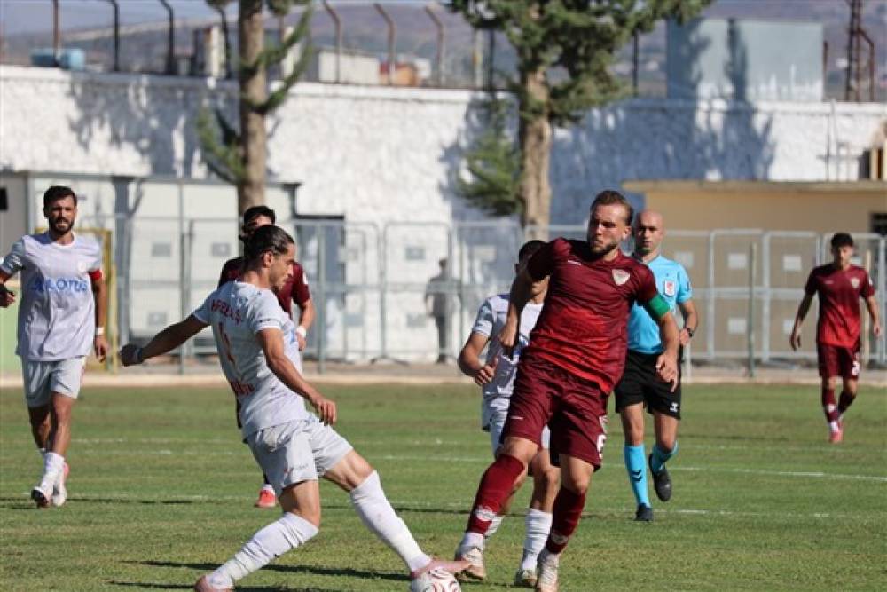 Karak&ouml;pr&uuml; Belediyespor kupada tur atladı