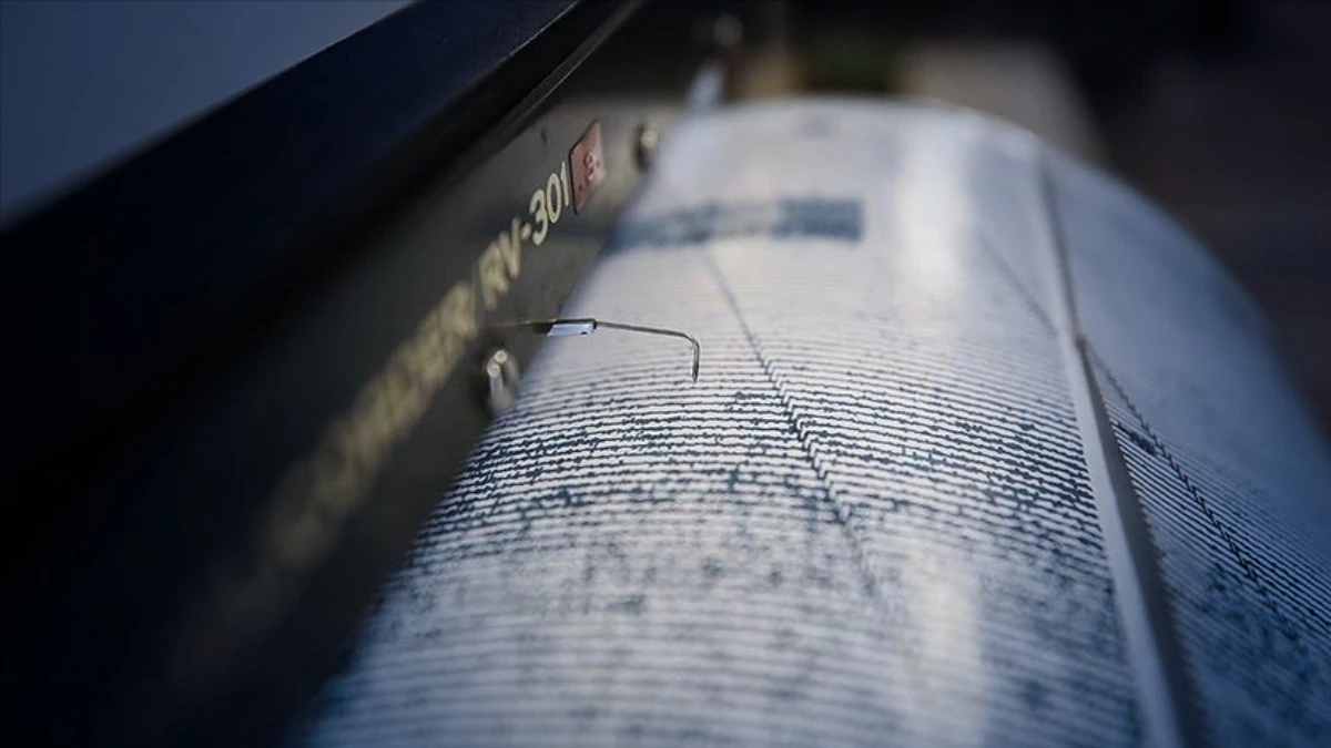 SON DAKİKA | AZ &Ouml;NCE DEPREMİ Mİ OLDU? B&uuml;y&uuml;kl&uuml;ğ&uuml; ka&ccedil;, merkez &uuml;ss&uuml; neresi?