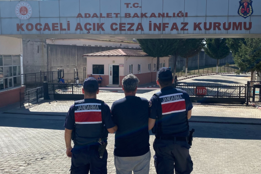 Kocaeli&rsquo;de 10 yıl 5 ay hapis cezasıyla aranan şahıs yakalandı