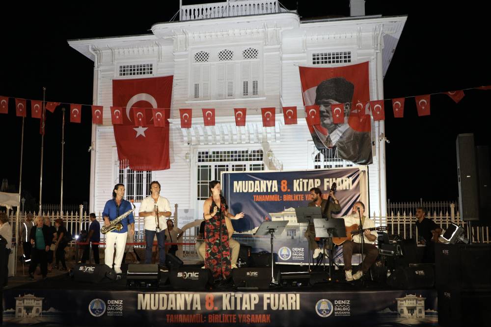 Mudanya 8. Kitap Fuarı &ldquo;Tahamm&uuml;l: Birlikte Yaşamak&rdquo; temasıyla başladı