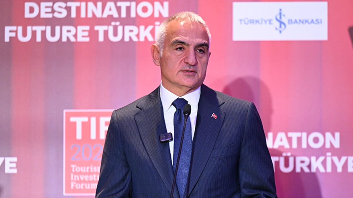 K&uuml;lt&uuml;r ve Turizm Bakanı Ersoy, Turizm Yatırım Forumu&rsquo;nda konuştu