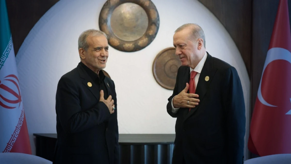 Pezeşkiyan: T&uuml;rkiye'nin, İran'la etkileyici dayanışmasını takdir ediyoruz