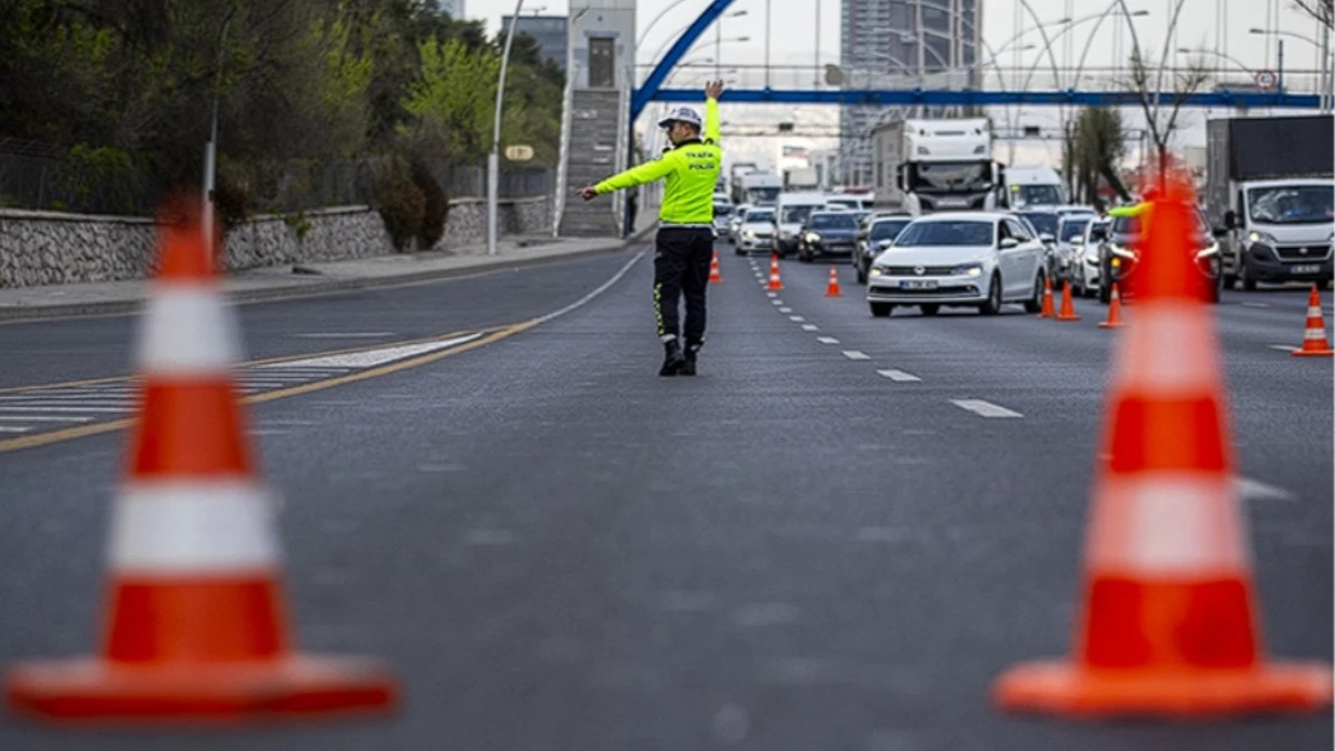 İstanbul&rsquo;da 10 Mayıs trafik d&uuml;zenlemesi: Hangi yollar kapalı olacak?