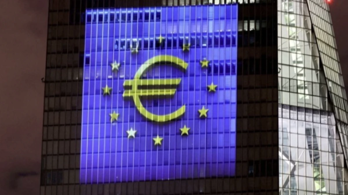 Euro B&ouml;lgesi&rsquo;nde g&uuml;ven y&uuml;kseldi: Sentix endeksi Temmuz&rsquo;dan bu yana en y&uuml;ksek seviyesinde