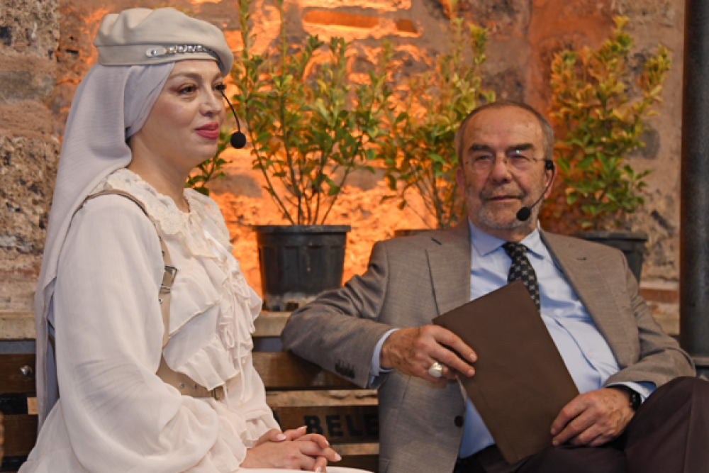 Orhan Veli Kanık&rsquo;ın hayatı Osmangazi&rsquo;de sahnelendi