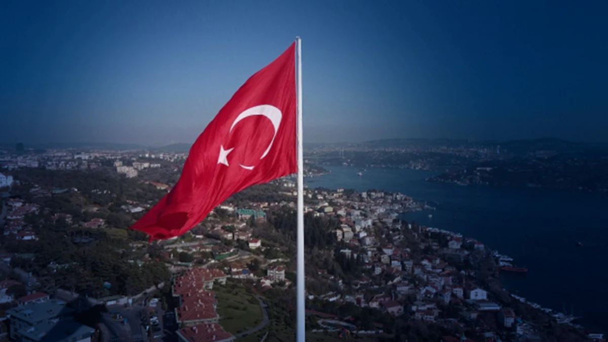 T&uuml;rkiye y&uuml;zyılı vizyonu ve ter&ouml;rs&uuml;z T&uuml;rkiye! Prof. Dr. Kerem Alkin yazdı...