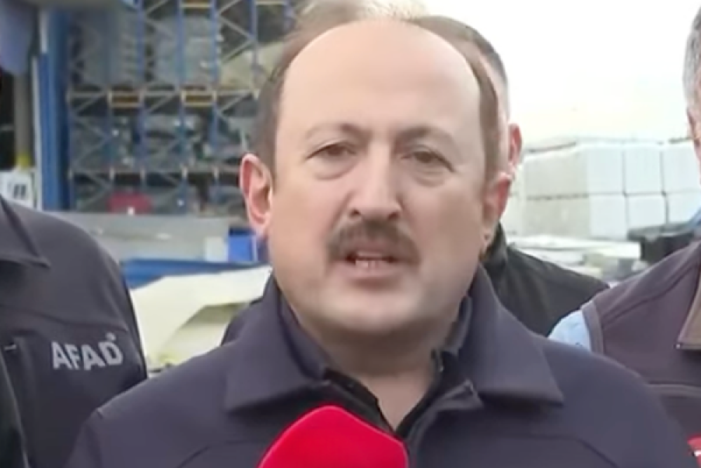 Pehlivan, &Ccedil;in Halk Cumhuriyeti B&uuml;y&uuml;kel&ccedil;isi Xuebin ve heyetini ağırladı