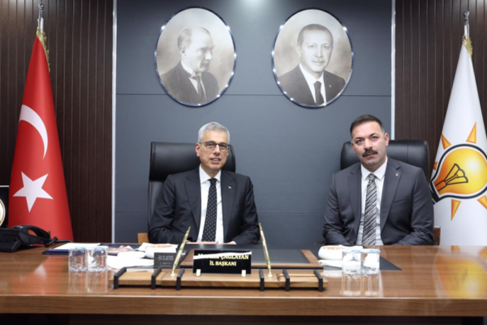 Memişoğlu&rsquo;ndan AK Parti Zonguldak İl Başkanlığı&rsquo;na ziyaret 