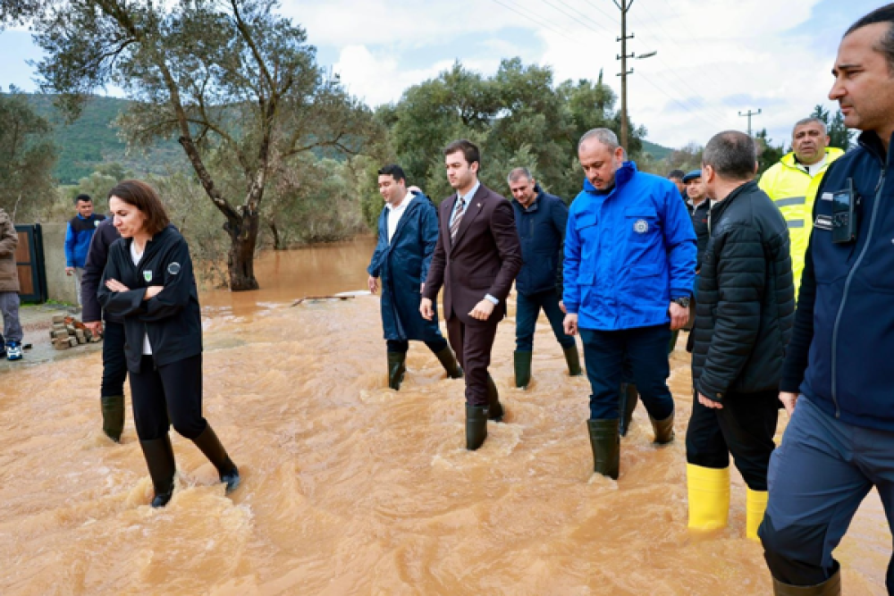 Başkan Mandalinci&rsquo;den taşkın b&ouml;lgesine ziyaret 