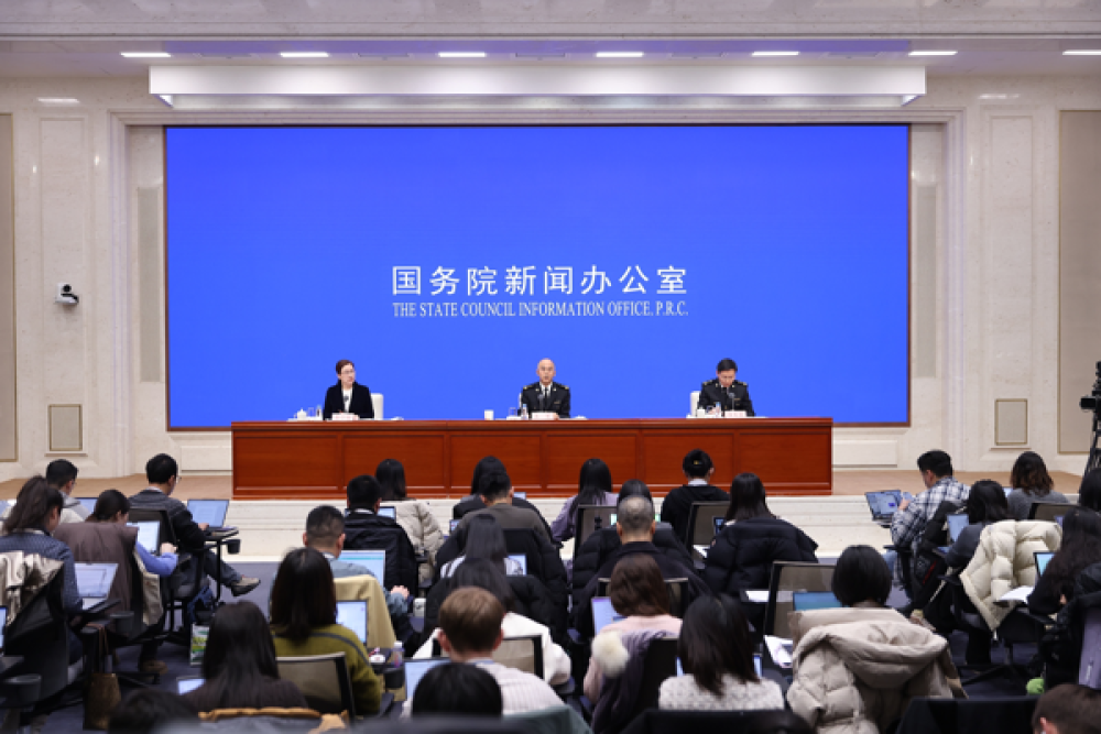 İngiltere Başbakanı Starmer'den yapay zeka a&ccedil;ıklaması: 'Tedirginim...'