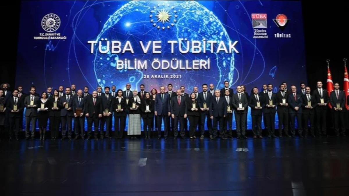 T&Uuml;BA Akademi &Ouml;d&uuml;lleri&rsquo;nde başvuru s&uuml;resi uzatıldı