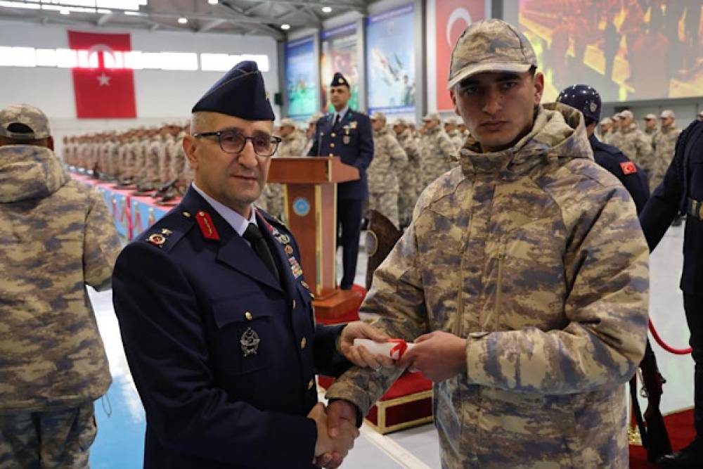 K&uuml;tahya&rsquo;da s&ouml;zleşmeli erler i&ccedil;in yemin t&ouml;reni d&uuml;zenlendi