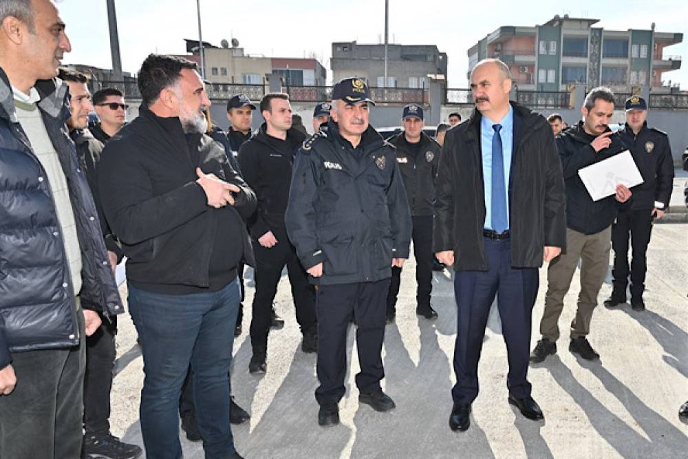 Vali Canalp, Şehit &Ouml;zkan Kocaer Polis Merkezi inşaatını inceledi