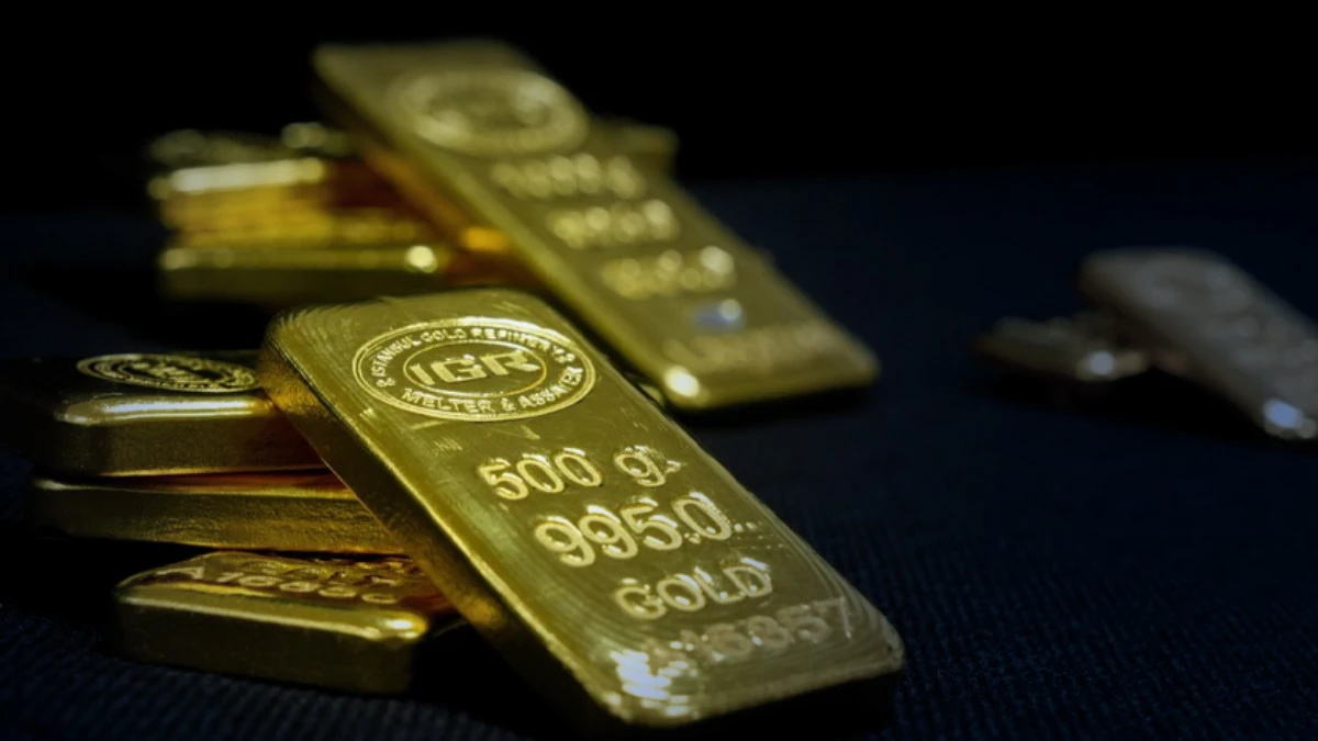 Altın yeniden y&uuml;kselişte: Jeopolitik iyimserlik yukarı taşıdı