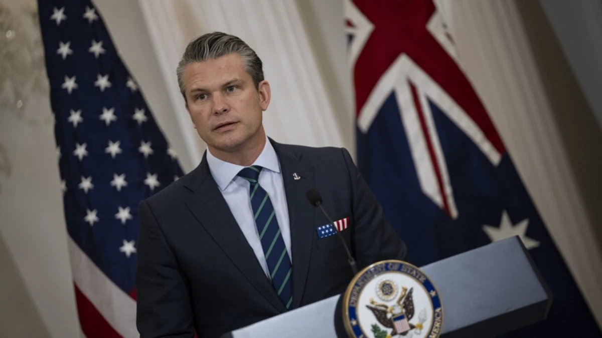 ABD Savunma Bakanı Hegseth'ten sert a&ccedil;ıklama: H&uuml;rm&uuml;z Boğazı'nda abluka s&uuml;recek