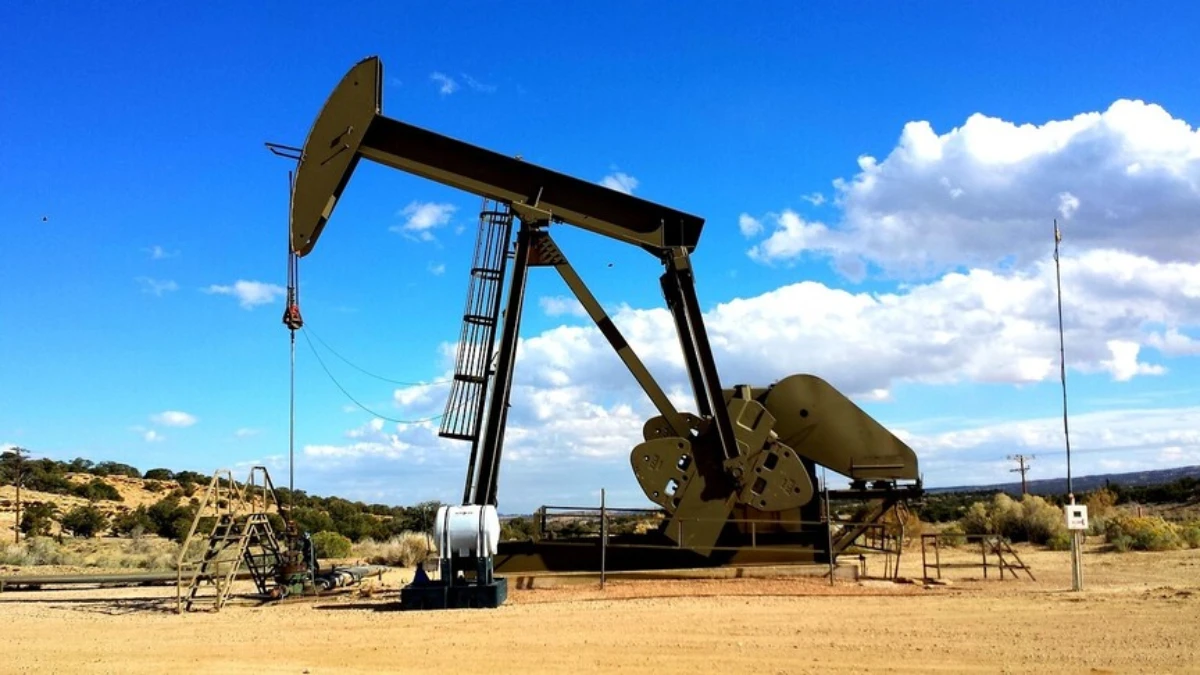 HSBC, Brent petrol i&ccedil;in beklentisini korudu