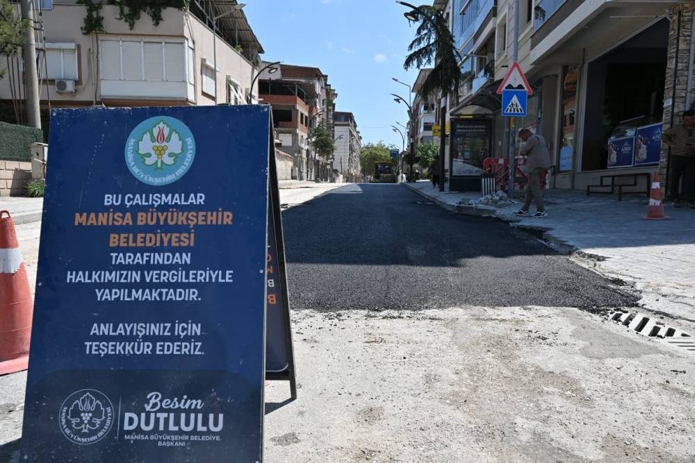 Soma Turgutalp Mahallesi ilk kez sıcak asfaltla buluşuyor
