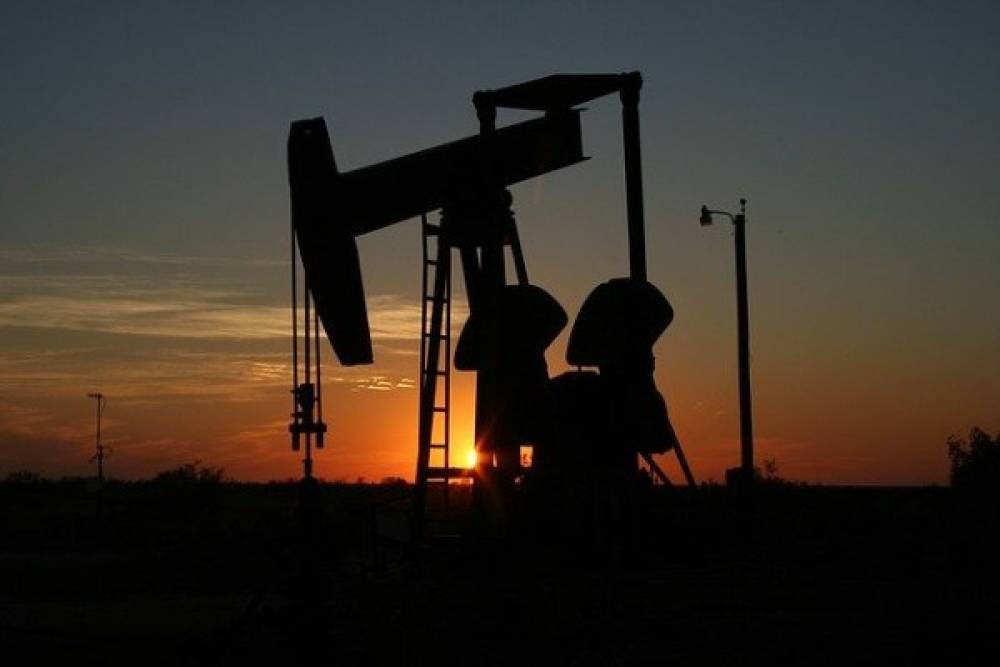 Petrol fiyatları k&uuml;resel borsaları baskılıyor