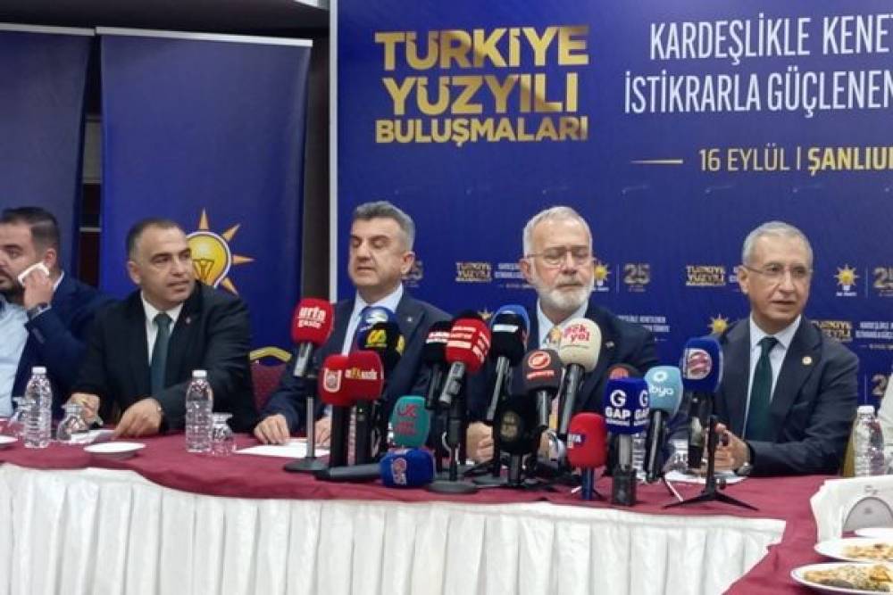 Bahadır Yenişehirlioğlu: T&uuml;rkiye Y&uuml;zyılı i&ccedil;in tam kadro sahadayız