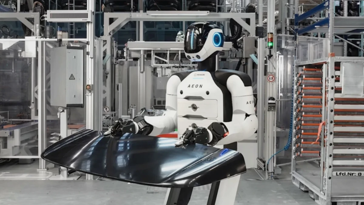 Fiziksel yapay zeka d&ouml;nemi: BMW fabrikasında insansı robotlar iş başı yaptı