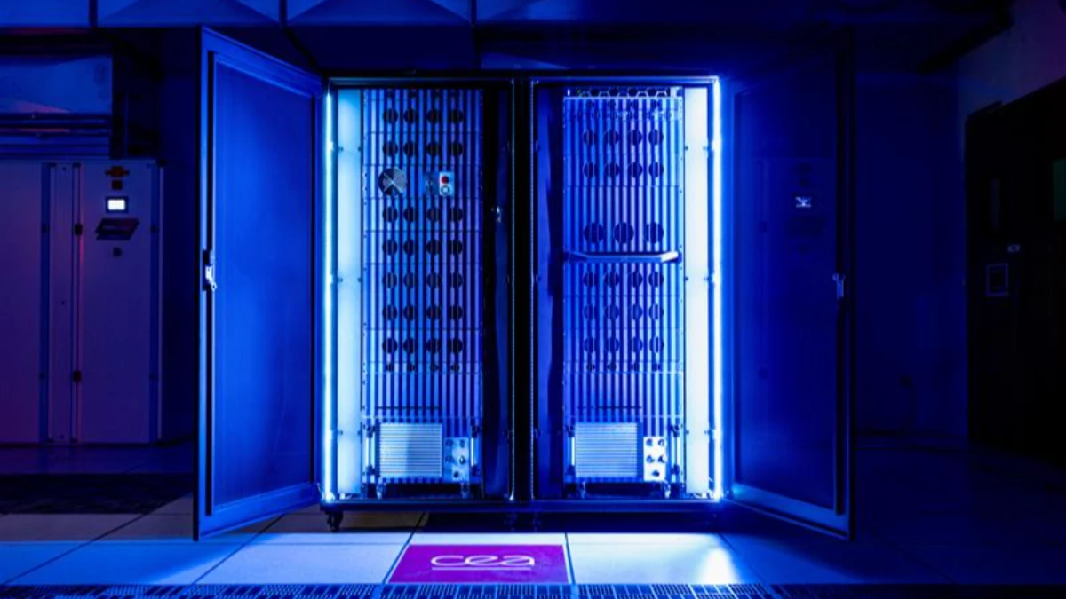 Lucy fotonik kuantum sistemi s&uuml;per bilgisayara entegre edildi